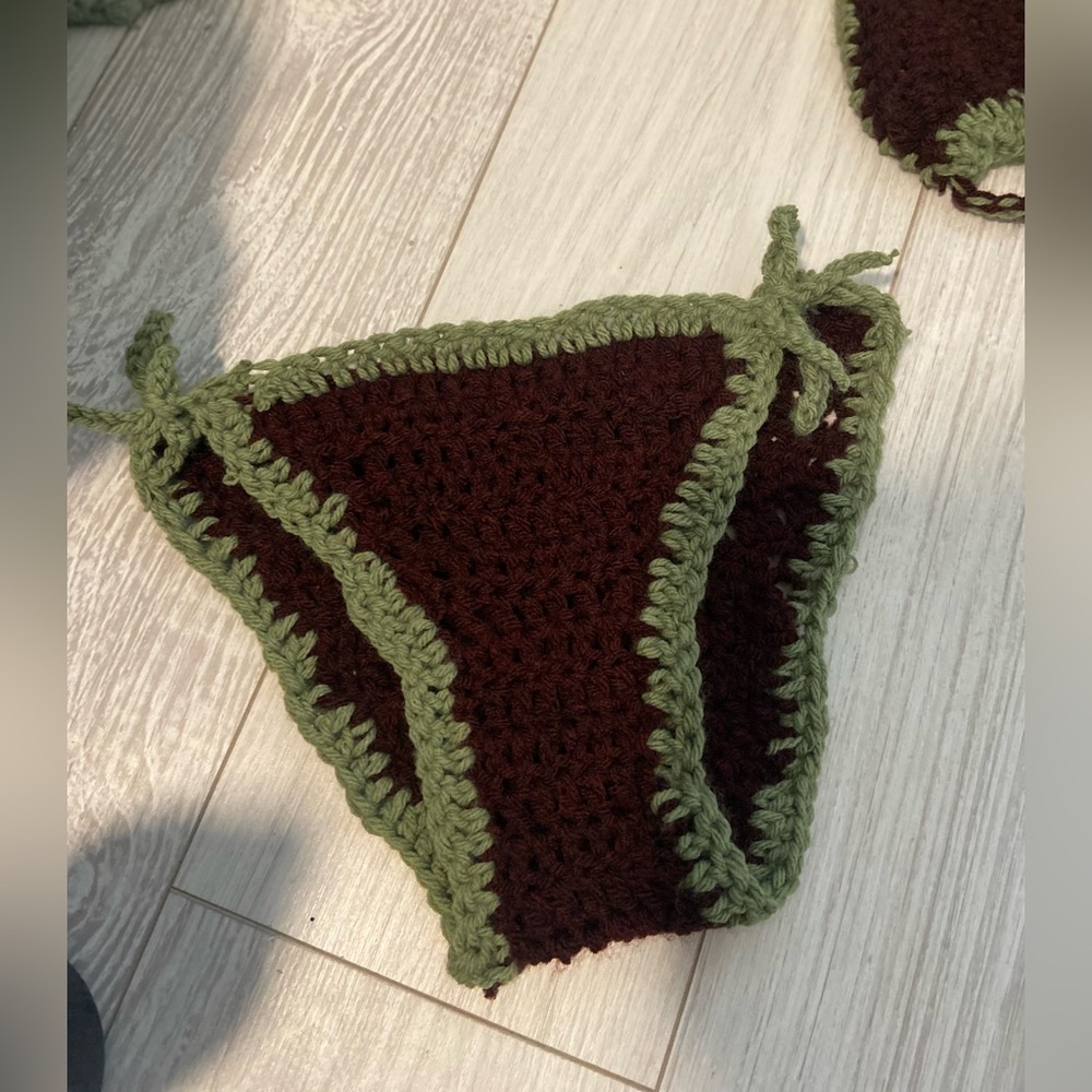 Hand crocheted bikini! - Picture 3 of 3